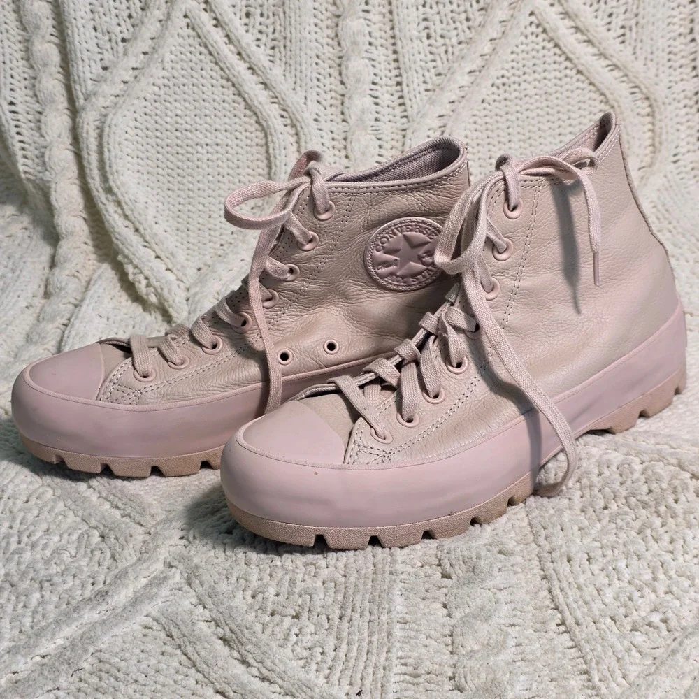 Converse Chuck Taylor Lugged Platform‎ Leather High Top Sneaker Pink Women's 9